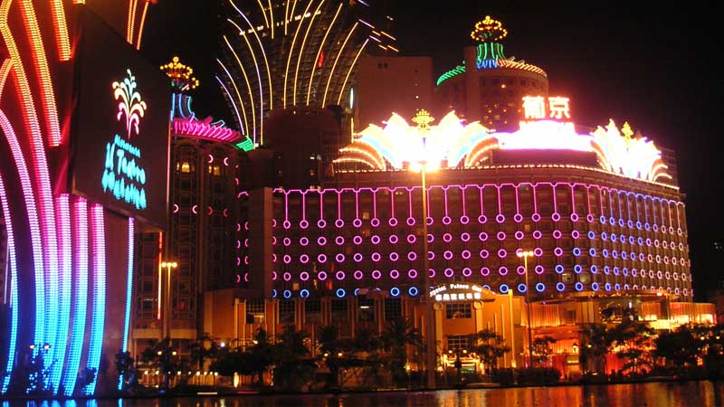 Kaya Dari Bermain Judi Casino Online Dengan cara Cepat